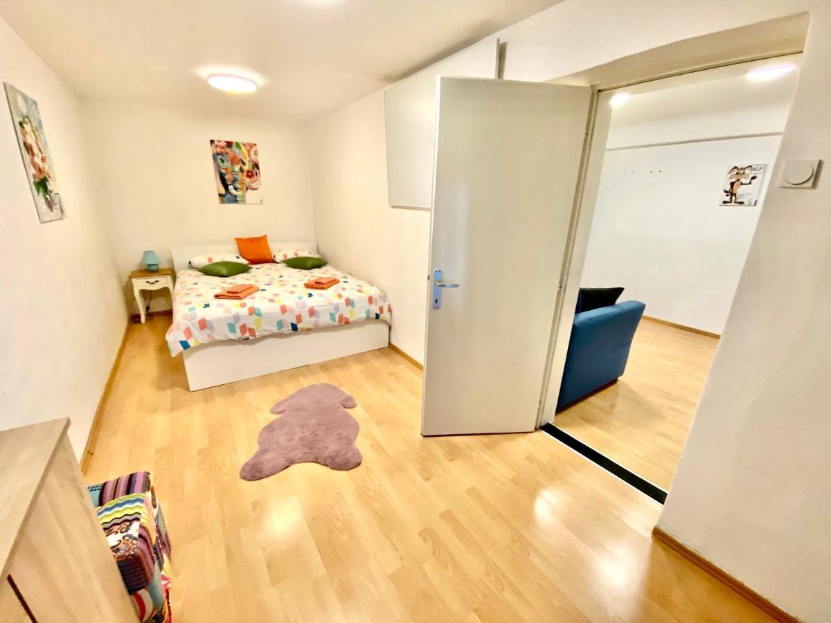 1Br Apartment On The Most Beautiful Street In Ljubljana Center Экстерьер фото